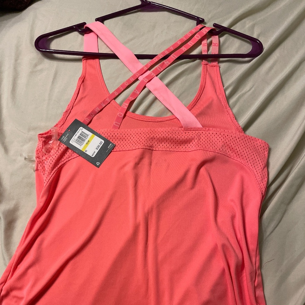 Women’s Under armour athletic tank